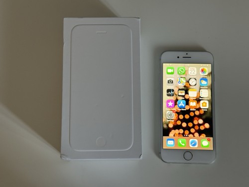 Apple iphone silver - silver, 64gb