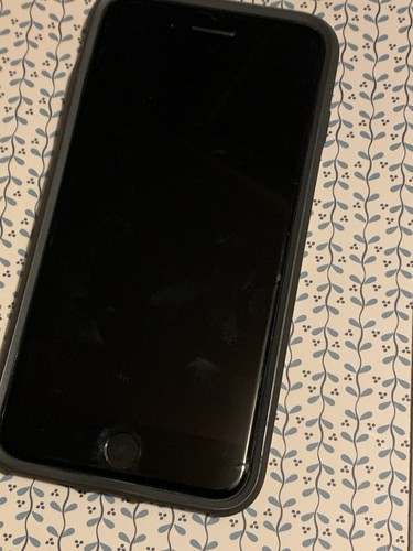 Iphone plus 64gb - 64gb, damaged