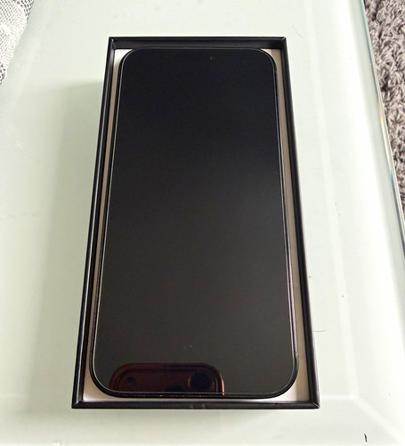 Apple iphone pro - apple,