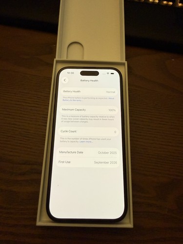 Iphone 128gb brand new - 16,