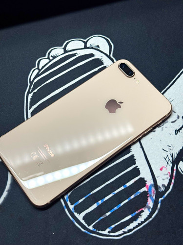 Apple iphone plus - iphone, 8