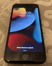 Apple iPhone 7 - 32GB - Black