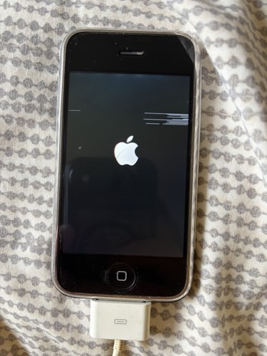 Apple iphone 8gb unknown - apple,