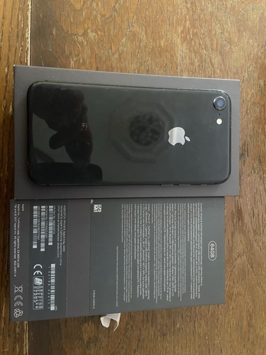 Iphone unlocked - 8,