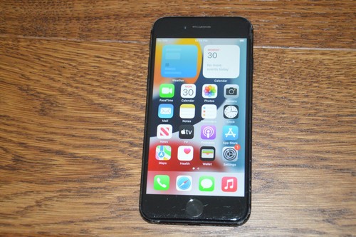 Apple iphone 32gb - -, black